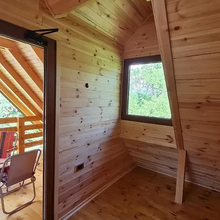 Livaditsa Ferienhaus *