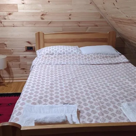 Ferienhaus Livaditsa Kremna